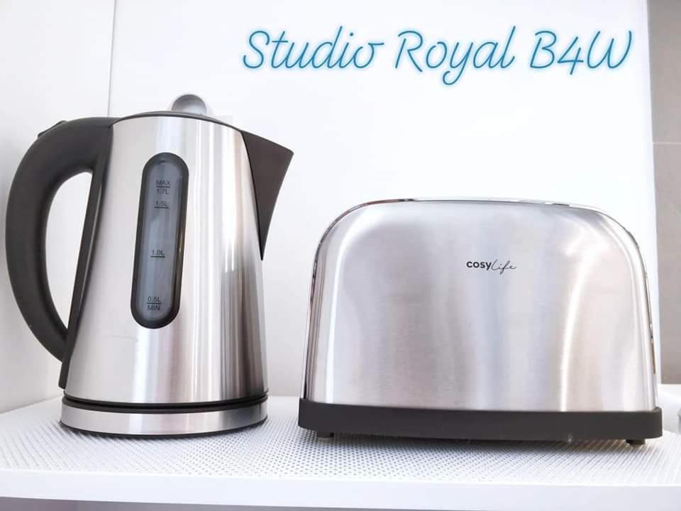 Studio Royal By Beds4Wanderlust - Place Du Marche Avec Parking Prive Fontainebleau Cameră foto