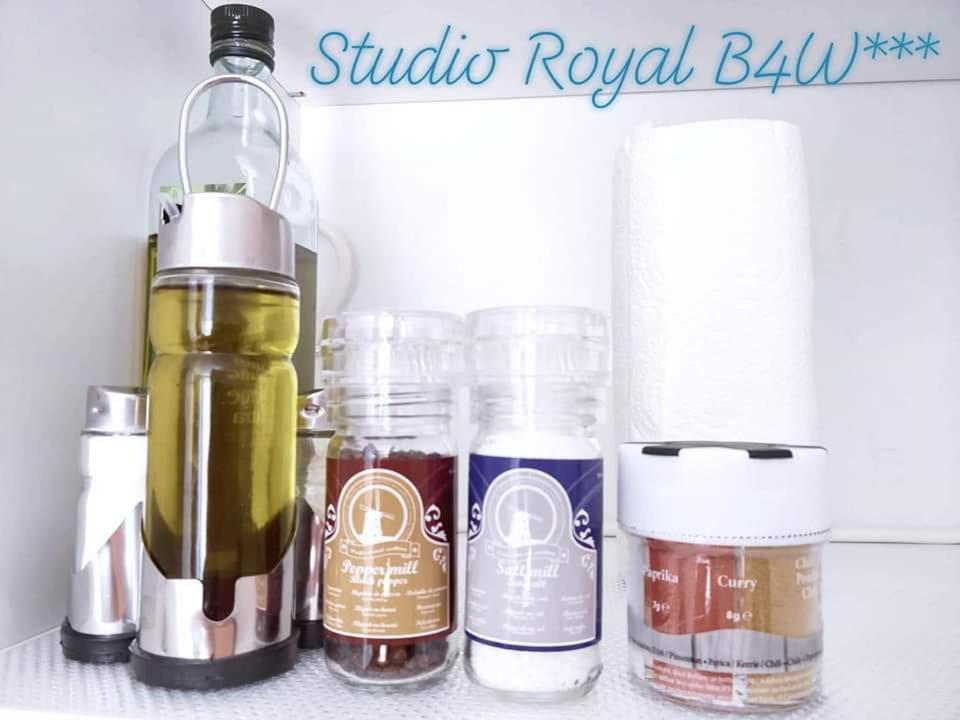Studio Royal By Beds4Wanderlust - Place Du Marche Avec Parking Prive Fontainebleau Cameră foto
