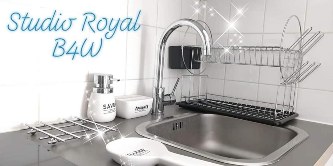 Studio Royal By Beds4Wanderlust - Place Du Marche Avec Parking Prive Fontainebleau Cameră foto